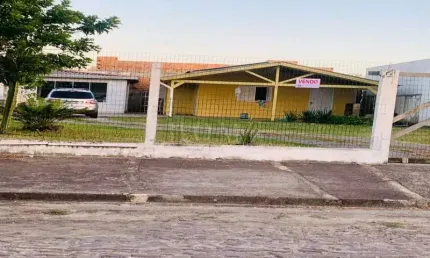 Casa com 2 quartos à venda no Capão Novo, Capão da Canoa 