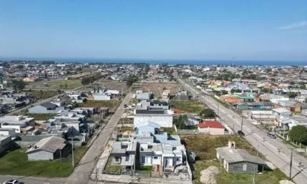 OPORTUNIDADE IMPERDÍVEL: CASA BEM LOCALIZADA À VENDA!