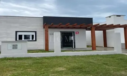 Casa com 2 quartos à venda no Jardim Beira Mar, Capão da Canoa 