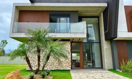 Casa em condomínio fechado com 4 quartos à venda no Remanso, Xangri-Lá 