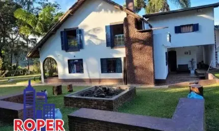 LINDA CHÁCARA COM ESCRITURA DE 17.297 M²/ CASA SEDE/ PISCINA À VENDA EM ÁRUJA