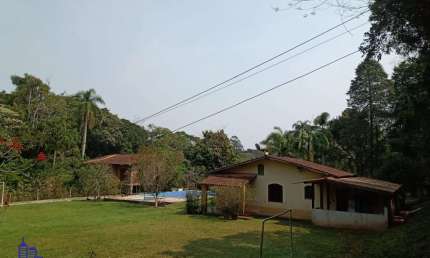 EXCELENTE CHÁCARA DE 8.500 M²/ CASA SEDE/PISCINA À VENDA EM ITAPECERICA DA SERRA POR R$ 869.000,00