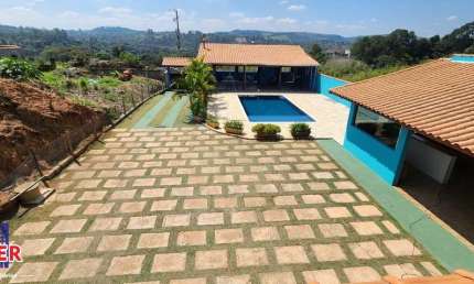 LINDA CHÁCARA MOBILIADA COM 711 M²/CASA SEDE E PISCINA À VENDA EM MAIRINQUE.