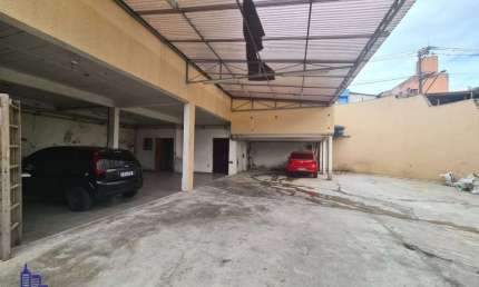 EXCELENTE SOBRADO DE 700 M²/3 DORMITÓRIOS/ESPAÇO GOURMET E GALPÁO À VENDA EM SÃO BERNARDO DO CAMPO.