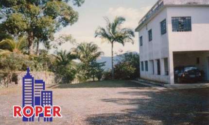 Linda Fazenda para Compensação Ambiental com 50 alq ou 1.200.000 m²  Beira Asfalto à Venda em Iguape.