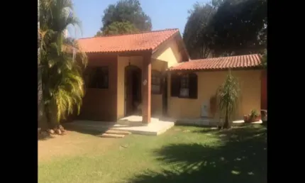 Excelente chácara de 1.000 m² com piscina à venda no bairro da mina em itupeva.