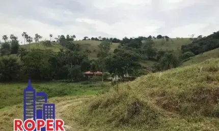 EXCELENTE SITIO COM ESCRITURA DE 167.000 M² ÁREA TOTAL COM POSSIBILIDADES DE CONDOMÍNIO, LOTEAMENTO OU GALPÕES Á VENDA EM MOGI DAS CRUZES