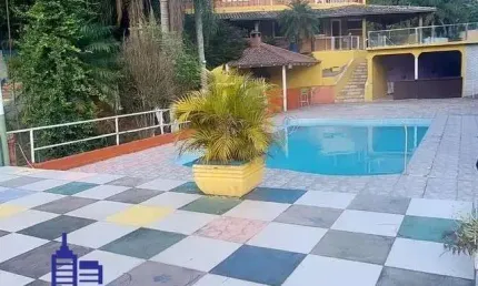 EXCELENTE CHÁCARA COM 2.300 M²/ CASA SEDE/PISCINA E ÁREA GOURMET À VENDA EM ITAPEVI POR R$ 990.000,00