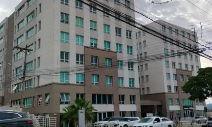 SALA COMERCIAL COM 42 M² COM BANHEIRO PRIVATIVO À VENDA EM ALVINOPOLIS