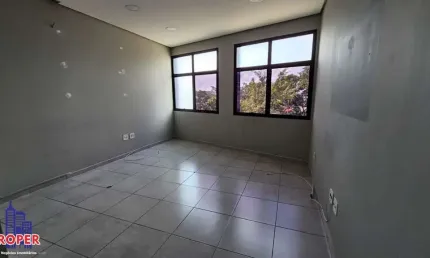 EXCELENTE SALA COMERCIAL DE 38 M²/ DIVISÓRIAS/BANHEIRO PRIVATIVO PARA ALUGAR NA AVENIDA SÃO MIGUEL