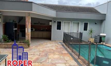 LINDA CASA DE 482 M²/4 DORMITÓRIOS/PISCINA/ÁREA GOURMET/3 VAGAS À VENDA NA VILA LUCIA, SÃO PAULO