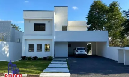 EXCELENTE CASA DE 300 M²/3 SUITES/4VAGAS/ PISCINA E ÁREA GOURMET À VENDA EM CONDOMÍNIO FECHADO ARUJÁ HILLS III