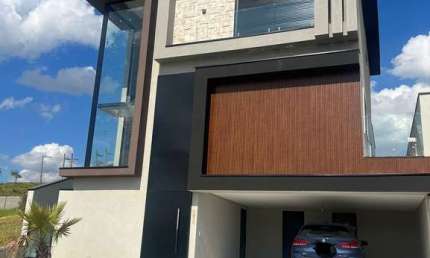LINDA CASA DE ALTO PADRÃO COM 3 SUITES/ ESPAÇO GOURMET/ PISCINA/4 VAGAS À VENDA/LOCAÇÃO NO RESIDENCIAL RESERVA SANTA ANNA EM SANTANA DO PARNAIBA
