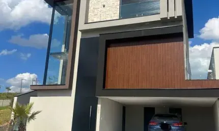 LINDA CASA DE ALTO PADRÃO COM 3 SUITES/ ESPAÇO GOURMET/ PISCINA/4 VAGAS À VENDA/LOCAÇÃO NO RESIDENCIAL RESERVA SANTA ANNA EM SANTANA DO PARNAIBA
