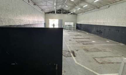 EXCELENTE SALÃO COMERCIAL COM 300 M² (10 X 30 M²) COM 3 SALAS/3BANHEIROS PARA ALUGAR PRÓXIMO AO METRÔ VILA PRUDENTE