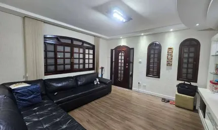 LINDA CASA COM 3 DORMS/2 VAGAS/ESPAÇO GOURMET À VENDA/ALUGA NA VL FORMOSA