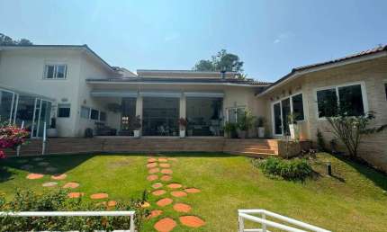 Vende-se Casa de Alto Padrão (849m²) - Estância Parque Atibaia