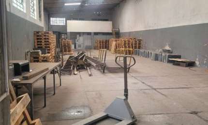 EXCELENTE GALPÃO DE 560 M² COM 3 PAVIMENTOS PARA ALUGAR NO JARDIM COLORADO
