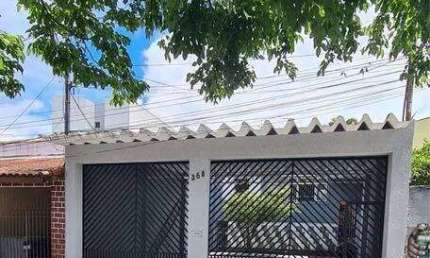 CASA DE 200 M²/2 DORMITORIOS/8 VAGAS À VENDA PRÓXIMO AO MONOTRILHO TOLSTOI