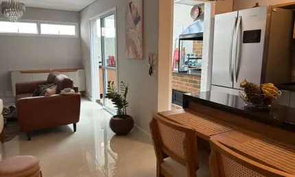 Sobrado com 81 m²/2 suites/varanda/2 vagas à venda na vila santa clara