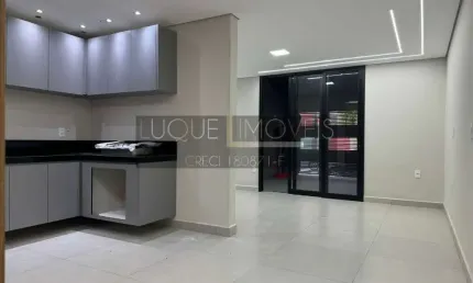 Casa com 2 quartos à venda no Jardim Adriana, Indaiatuba  por R$ 665.000