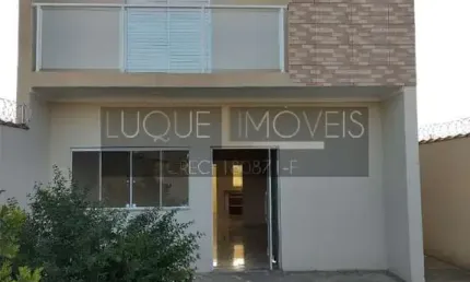 Casa com 3 quartos à venda no Residencial Parque Imperial, Salto  por R$ 650.000