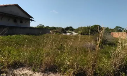 VENDO UM MARAVILHOSO TERRENO EM ARARUAMA NA PRAIA SECA