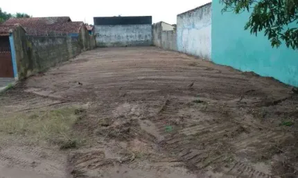 Terreno à venda na Praça Ângelo Guerra, 493, Jardim Itanhaém, Itanhaém
