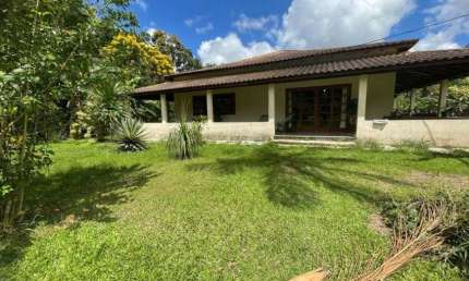 Chácara com 2 quartos e espaço para piscina em Itanhaém.