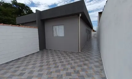 Casa com 2 quartos à venda na Praça Ângelo Guerra, 060, Nossa Senhora do Sion, Itanhaém