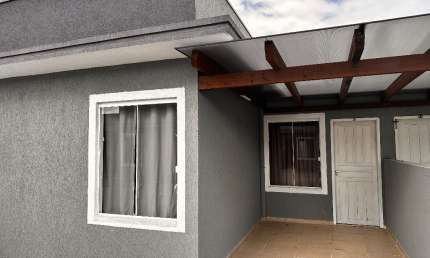 Casa para alugar anual _com 2 quartos ! Praia de leste
