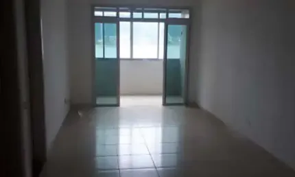 Apartamento, de 96m², com 3 quartos e 1 suíte, bairro Centro, em São Vicente