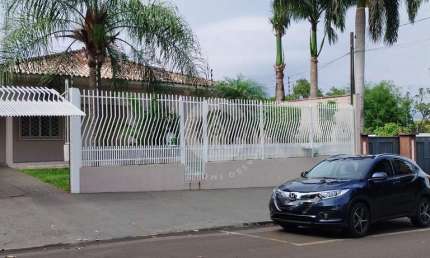Casa com 3 dormitórios à venda,253.00 m , Jardim Petrópolis, FOZ DO IGUACU - PR