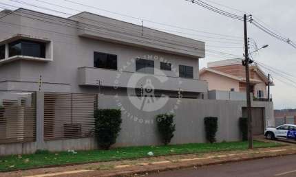 Sobrado com 8 dormitórios à venda,434.27 m , Jardim Cláudia, FOZ DO IGUACU - PR