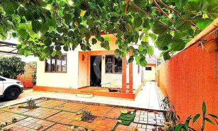 Casa com 2 dormitórios à venda, Vila Yolanda, FOZ DO IGUACU - PR
