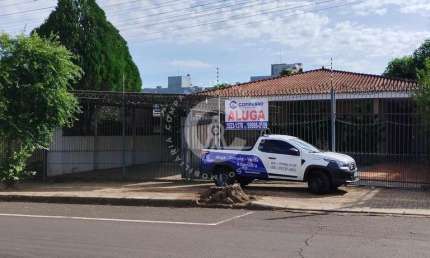 Casa com 4 dormitórios para locação,675.00 m , Vila Portes, FOZ DO IGUACU - PR
