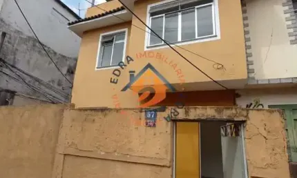 Casa com 3 quartos para alugar na rua santa mariana, 57, higienópolis, rio de janeiro por r$ 2.000