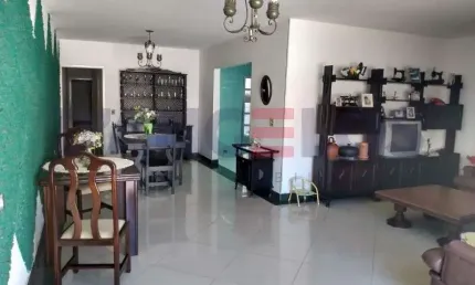 Imperdível: Casa à venda em São Paulo-SP, Vila Formosa! 3 quartos, 3 salas, 2 banheiros, 2 vagas, 190m². Venha conferir!