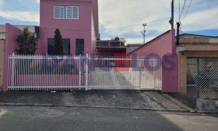 Oportunidade única: Sobrado à venda em São Paulo-SP, Cidade Líder! 3 quartos, 1 suíte, 1 sala, 3 banheiros, 10 vagas, 231,00 m².