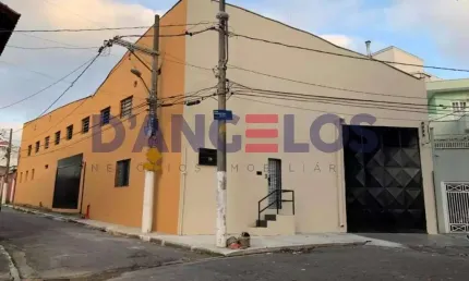 Galpão Industrial à Venda em São Paulo - Vila Formosa: 1 sala, 8 banheiros, 8 vagas e 650m² de área