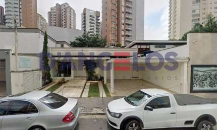 Excelente e Luxuosa Casa Comercial para Locação em São Paulo-SP, Jardim Anália Franco: 4 Salas, 5 Banheiros, 7 Vagas, 370m² de Área.