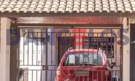 Sobrado 3 dormitórios á venda na Vila Guilhermina por R$ 549.000,00