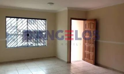 Espaçoso Sobrado para Locação na Vila Formosa, São Paulo-SP: 3 Quartos, 1 Suíte, 2 Salas, 2 Banheiros, 2 Vagas de Garagem - 125m²!