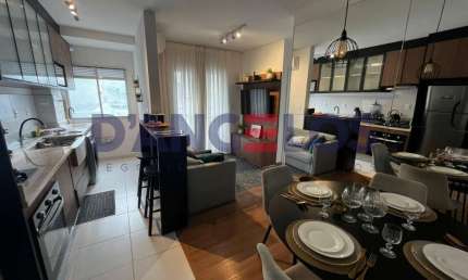 Excelente oportunidade! Apartamento à venda em Poá-SP, Jardim Débora. 2 quartos, 2 salas, 1 banheiro, 1 vaga, 51,70 m².