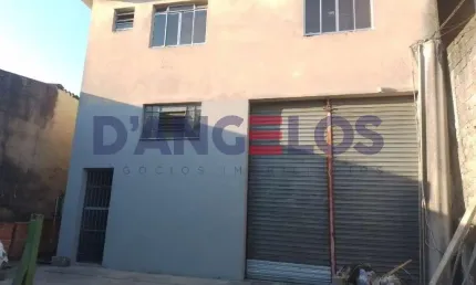 Galpão para locação na Cidade Líder, São Paulo-SP: 2 salas, 1 banheiro, 3 vagas, 300m² - Imperdível!
