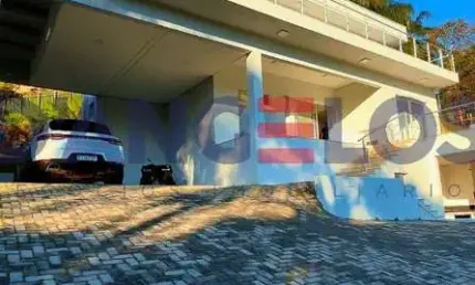 Sobrado de luxo em condomínio: 4 suítes, 8 vagas, 250m² em condomínio porto atibaia, atibaia-sp