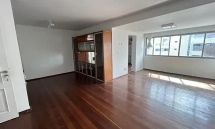 Edf. morada da jaqueira - apartamento no bairro da jaqueira com 3 quartos sendo 1 suíte  com 152m² por r$ 950mil.