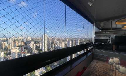 Edf. Maria Diva - Apartamento no Bairro de Casa Forte com 4 quartos sendo 2 suítes com 150m² por R$ 1.700.000,00.