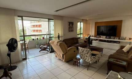 Edf. Jardins Cristina e Harley Lundgren - Apartamento no Bairro do Parnamirim com 4 suítes com 205m² por R$ 2.700.000,00.
