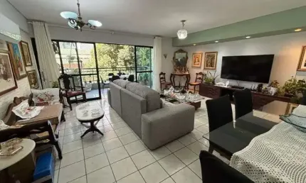 Apartamento no Bairro das Graças com 4 quartos sendo 3 suítes com 173m² por R$ 1.300.000,00.